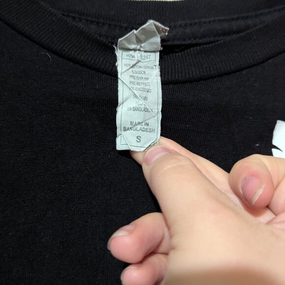 Neck Deep Losing Teeth Lyrics Shirt Size S - Picture 2 of 3